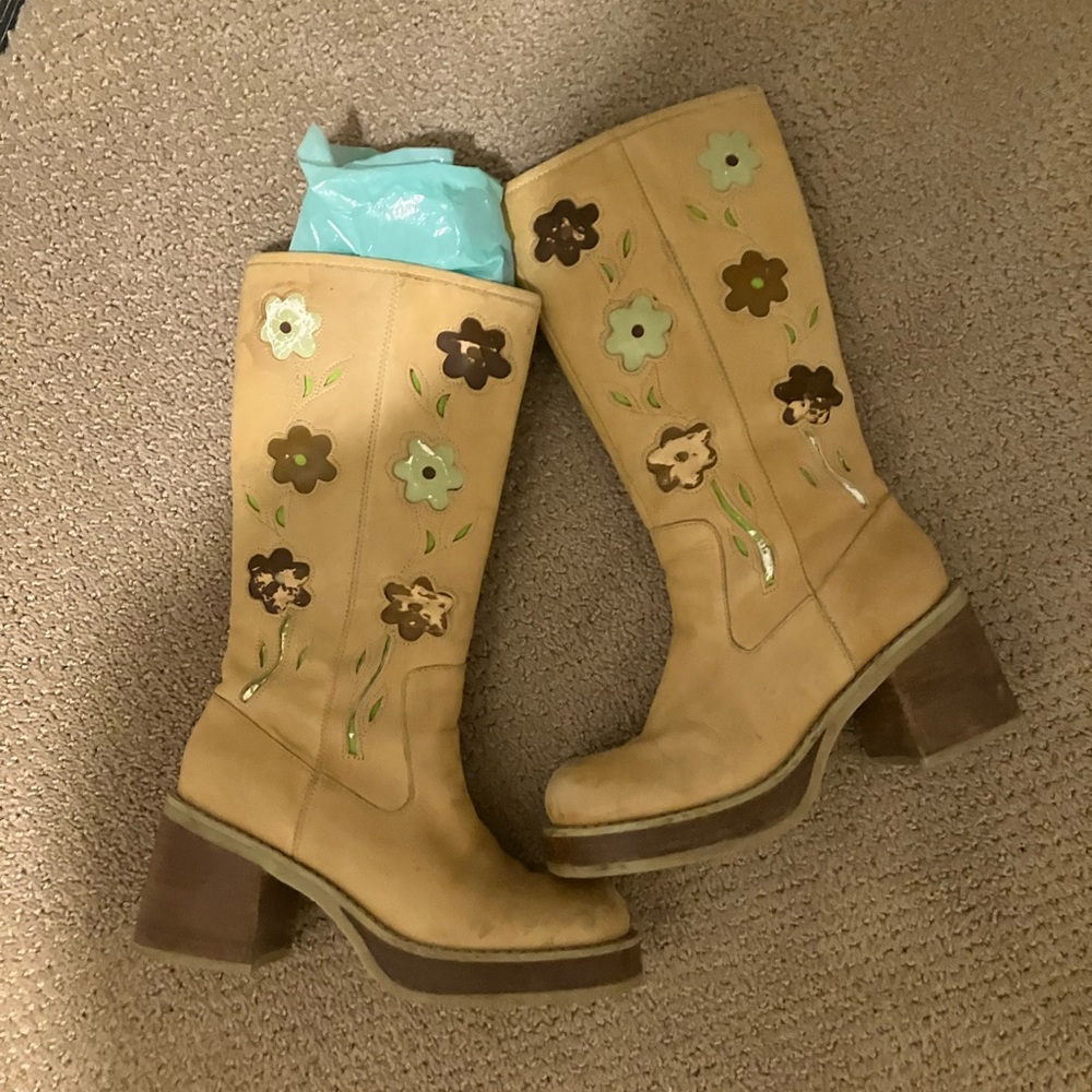 Vtg Candies Floral Boots